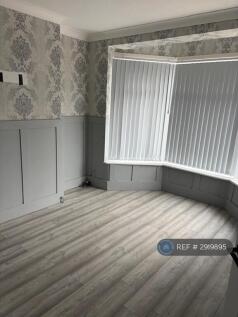 Ainsworth Road, Bury, BL8 photo 4