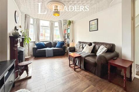 Bay Fronted Lounge