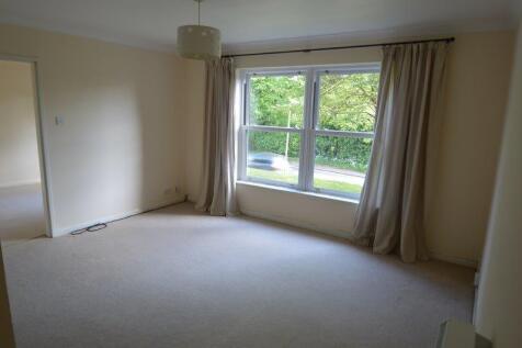1 bedroom Ground Floor Apartment in Godalming photo 3