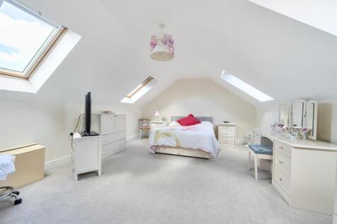 For Sale by Aspire Residential | Glenbarrie Way
