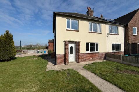 3 bedroom Semi Detached for rent