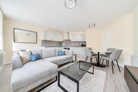 Kitchen - Reception room