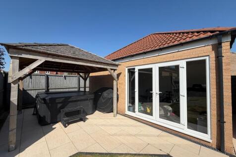 Rear External