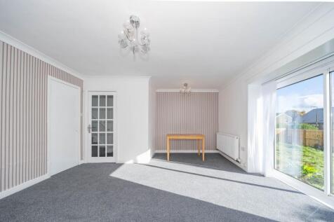 Beech Road, Bathgate, EH48 1LU photo 5