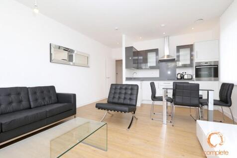 LIVING AREA (Main) (