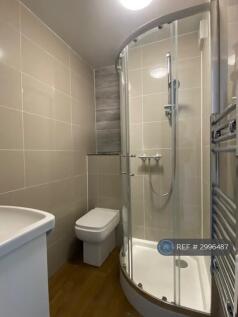 Streatham Vale, London, SW16 photo 5