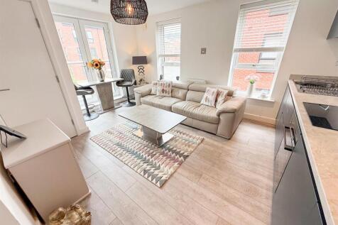 open plan kitchen, dining, living space