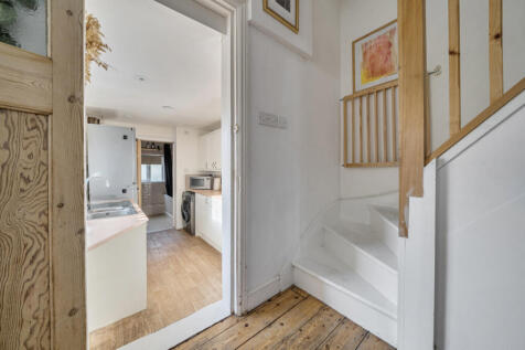 1372471-18-6900d8...