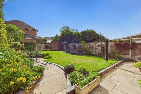 CAM03830G0-PR0216...