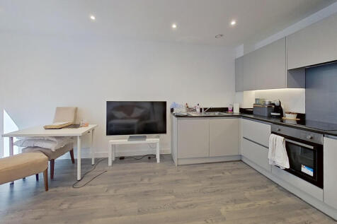 a105-alexandra-apartments-living-room.jpg