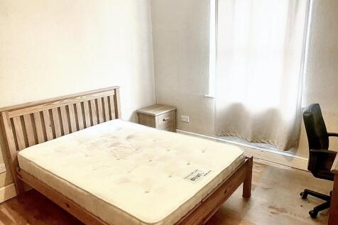 Bedroom 2.jpeg