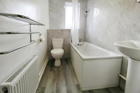 bathroom.JPG