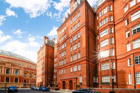 3-bed flat on Albert Hall Mansions, Kensington Gore, SW7, £9,750/mo