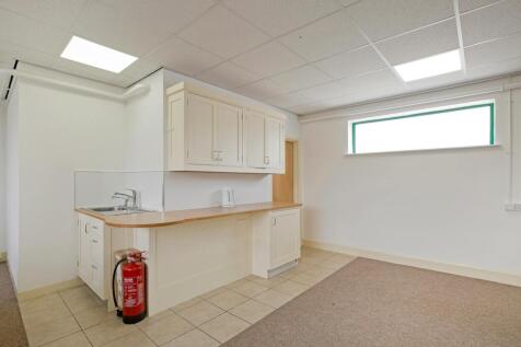 Office to rent Image 3