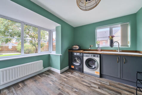 -68e52fce967a4-l-1362490-5-68e0009aad2f8