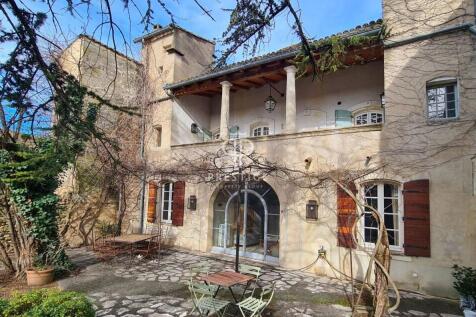 Property Image 1