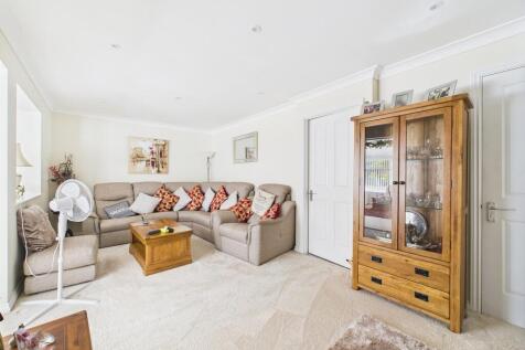 CAM02089G0-PR0517...