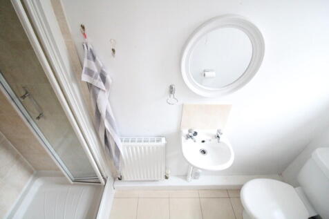 4 Evelyn Street B...