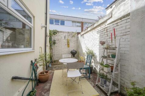 Property Image 9