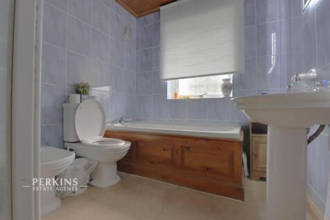 BATH.jpg
