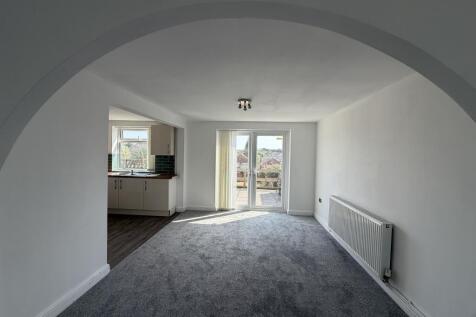 Haverhill Crescent, Nottingham, Nottingham City photo 4