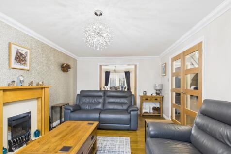 CAM03185G0-PR0127-STILL004