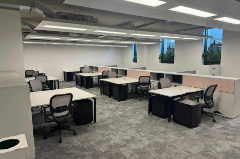 Serviced Office to rent Image 5