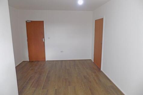 Flat 10 Mana House, Lordens Hill, Dinnington photo 3