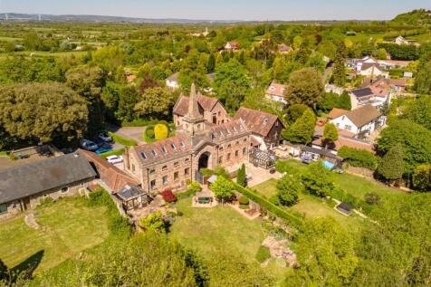 Over Court Mews, Almondsbury Arial 5.jpg