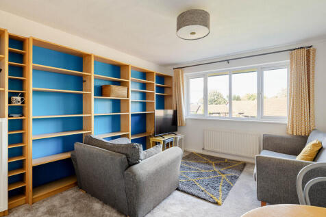 Allendale Close, Camberwell photo 3