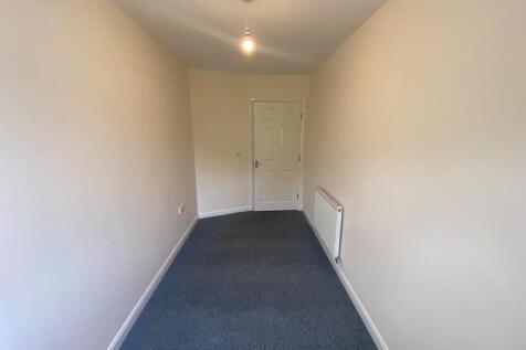 Bedroom two.jpeg