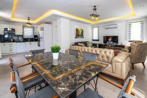 Indoor Dining