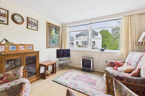 CAM03974G0-PR0135...