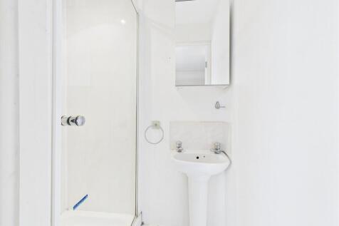 CAM02854G0-PR0419...