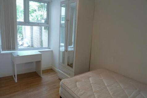 Colum Road, Cathays photo 3