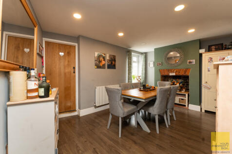 8 Northwick Road0045