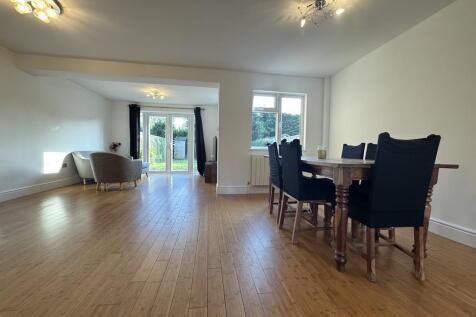 3 - Open Plan Living Area.jpg