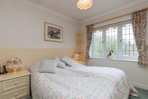 Master Bedroom 3.jpg