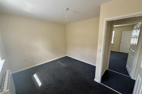 1A Mountjoys Lane, Cinderford photo 4