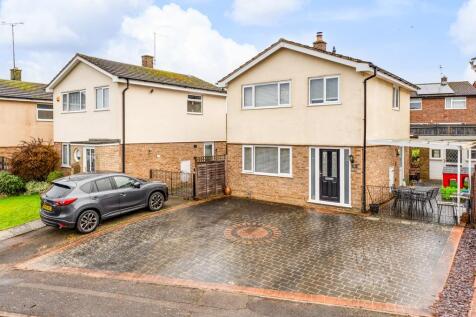 12 Pinewood Close, Kettering-2.jpg