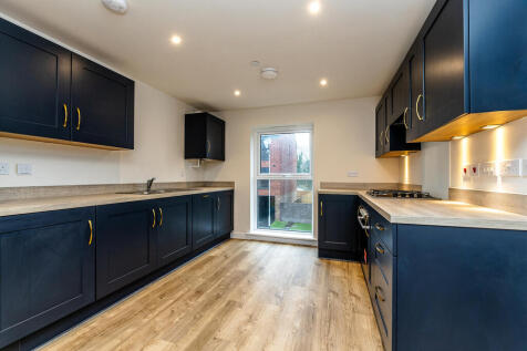 3 Chateau Mews 00...