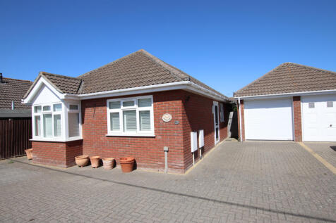 Colchester Road 41a - Front new 1