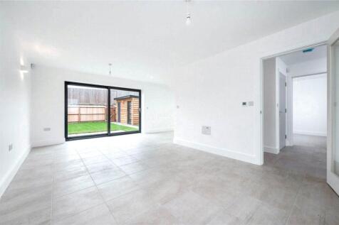Plymouth Court, Melton Mowbray, Leicestershire photo 4