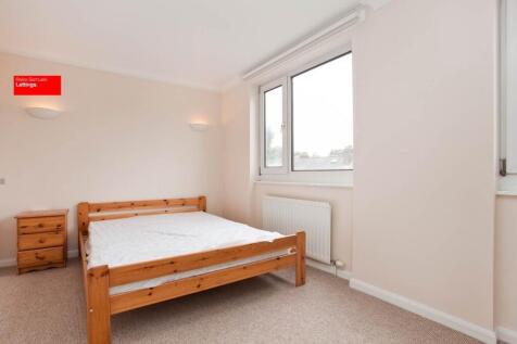 Manchester Road, London, E14 photo 3