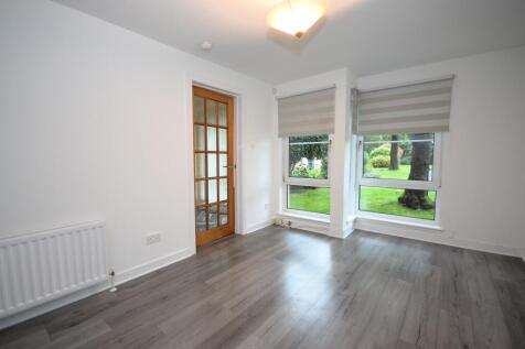 Jenny Lind Court, Glasgow, G46 photo 3