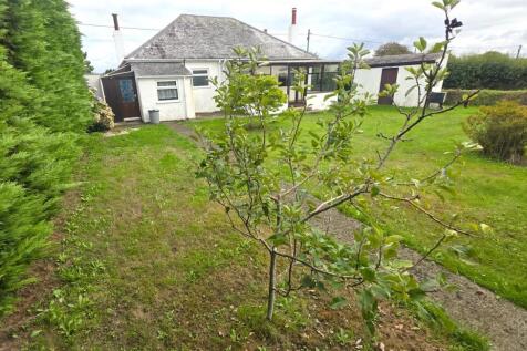 Rear Gardens.jpg