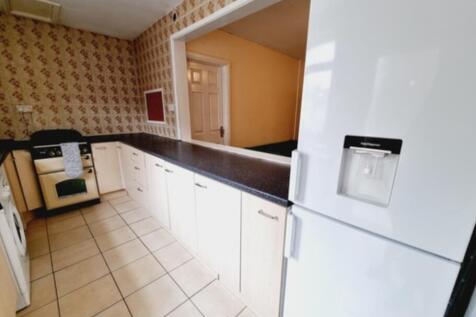 48 ALEXANDRA ROAD photo 3