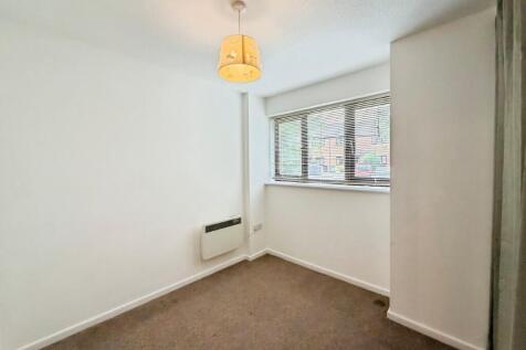 St Philips Drive, Evesham, WR11 photo 3