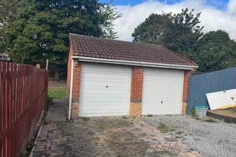 Merlin Court, Newton Aycliffe photo 3
