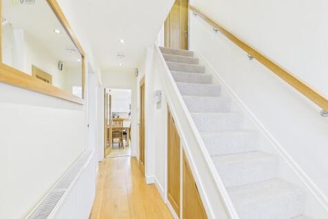 CAM03830G0-PR0216...